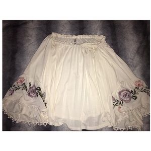 White, Flowly Off The Shpukder Shirt